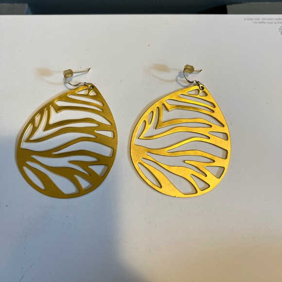 Golden Earrings - Picture 2 of 2